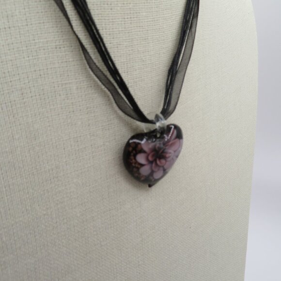 Murano Style Art Glass Heart Pendant Necklace Earrings Set - Picture 5 of 12